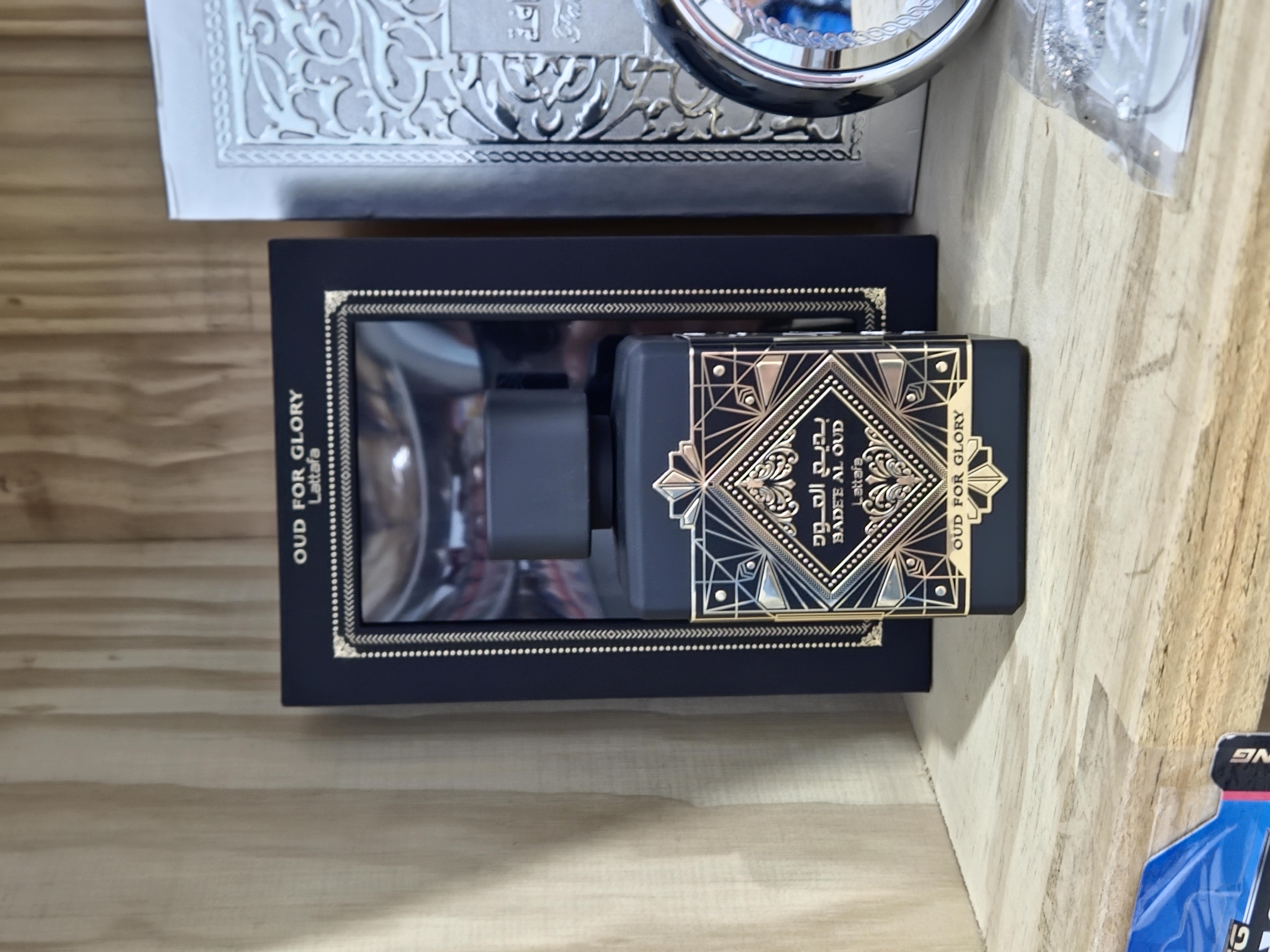 Perfume árabe em embalagem disponível no Mercado e Sacolão Torres